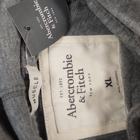 Y2K!! Brand New ABERCROMBIE & FITCH MEN'S HOODED SWEATSHIRT-XL - Picture 4 of 8